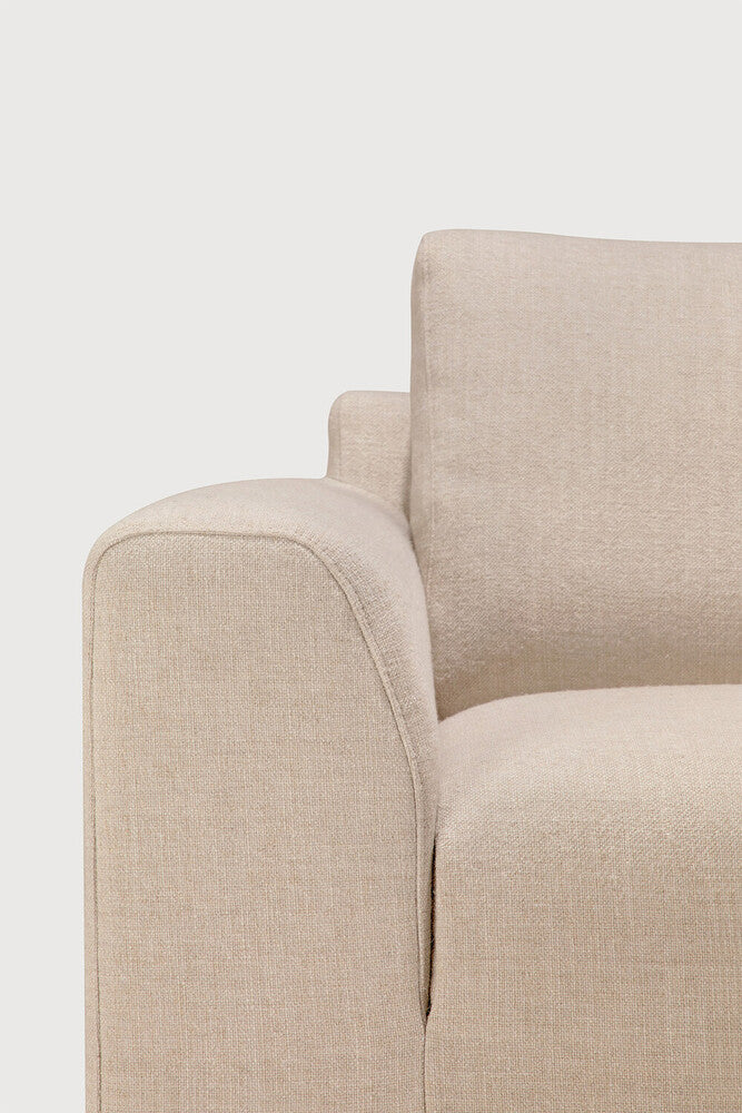 Ease lounge chair