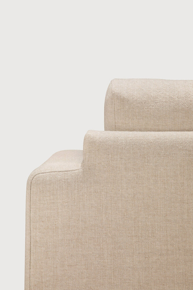 Ease lounge chair