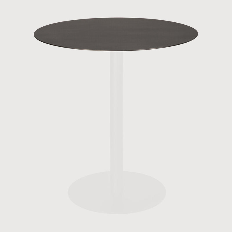 Blend dining table