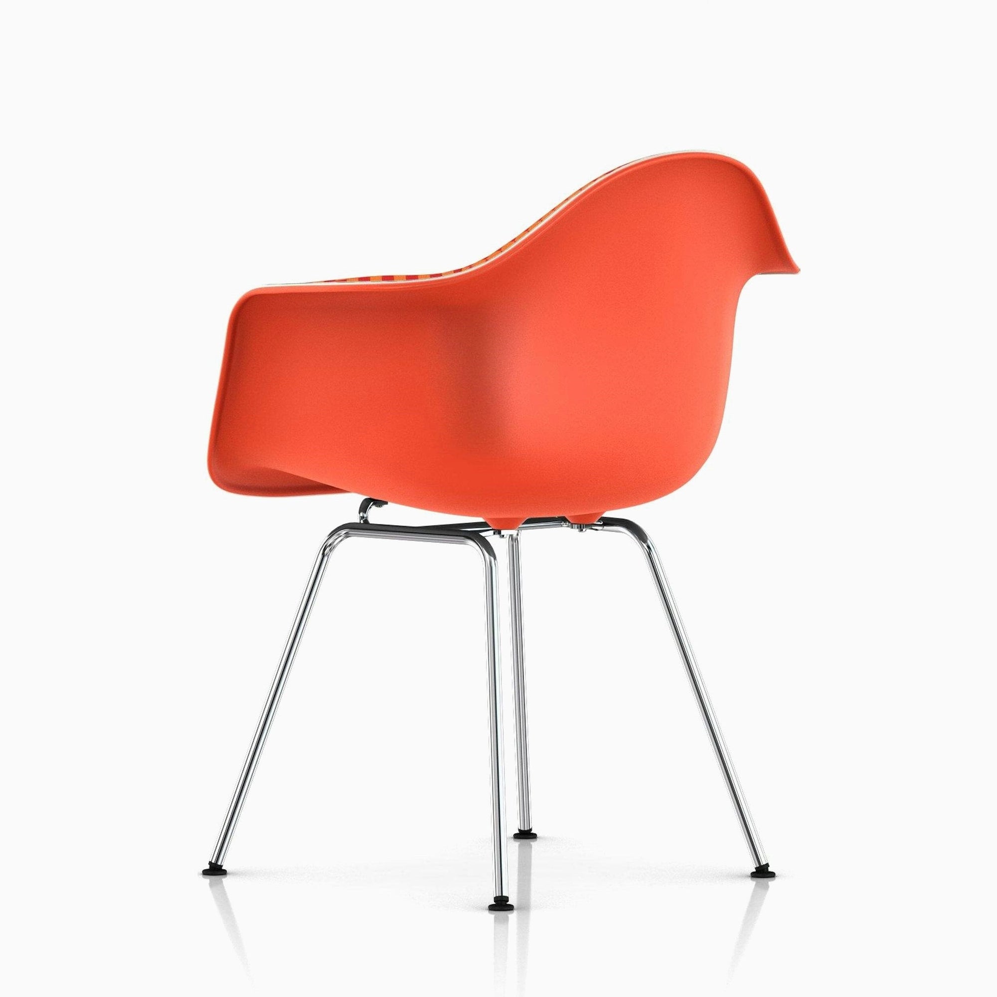 Eames Molded Plastic Upholstered Armchair with 4-Leg Base Side/Dining herman miller 