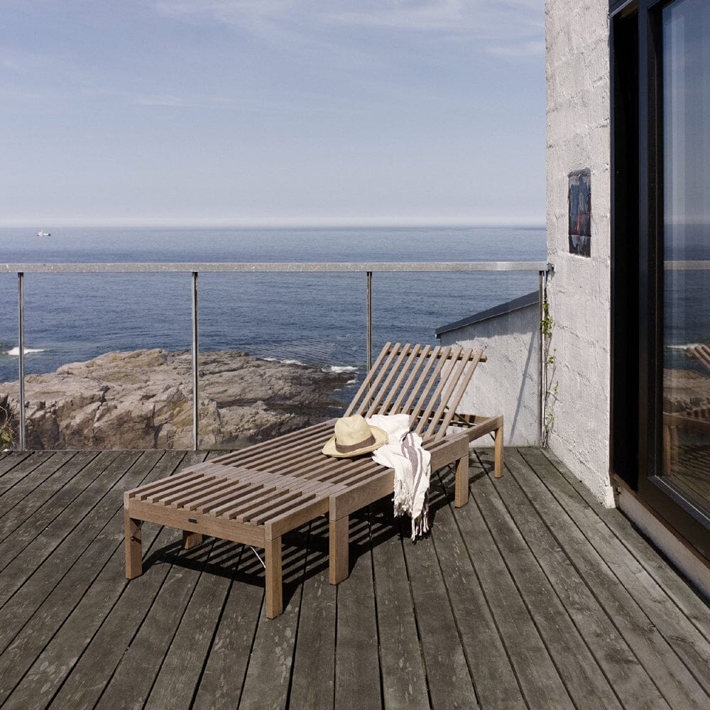 Riviera Sunbed chaise lounge Skagerak by Fritz Hansen 