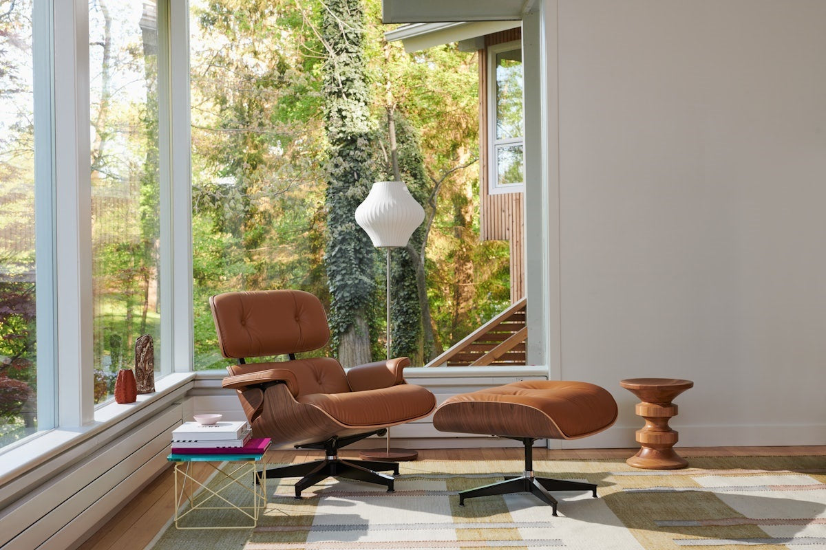 Eames Lounge Chair