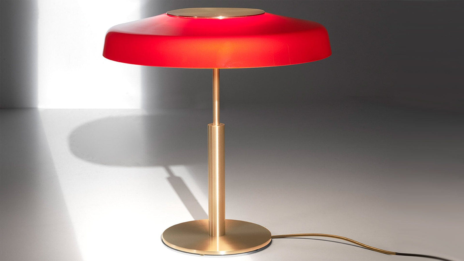 Dora Table Lamp Table Lamps Oluce 