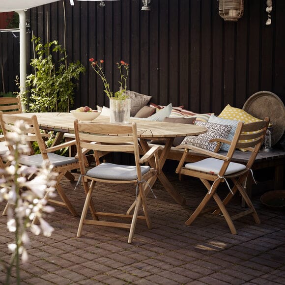 Selandia Extendable Dining Table Tables Skagerak by Fritz Hansen 