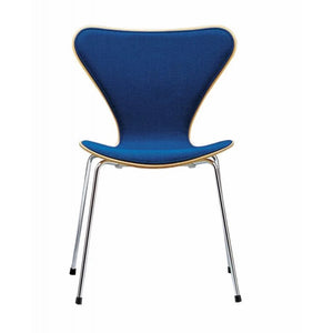 Series 7 Arm Chair Front Upholstered Dining chairs Fritz Hansen 