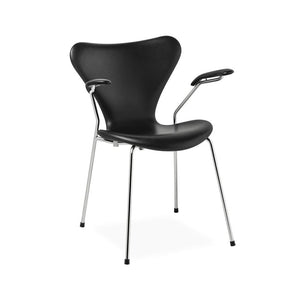 Series 7 Arm Chair Full Upholstered Dining chairs Fritz Hansen 