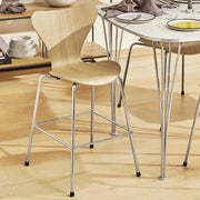 Series 7 Children's Stool / Tall Chair Stools Fritz Hansen 