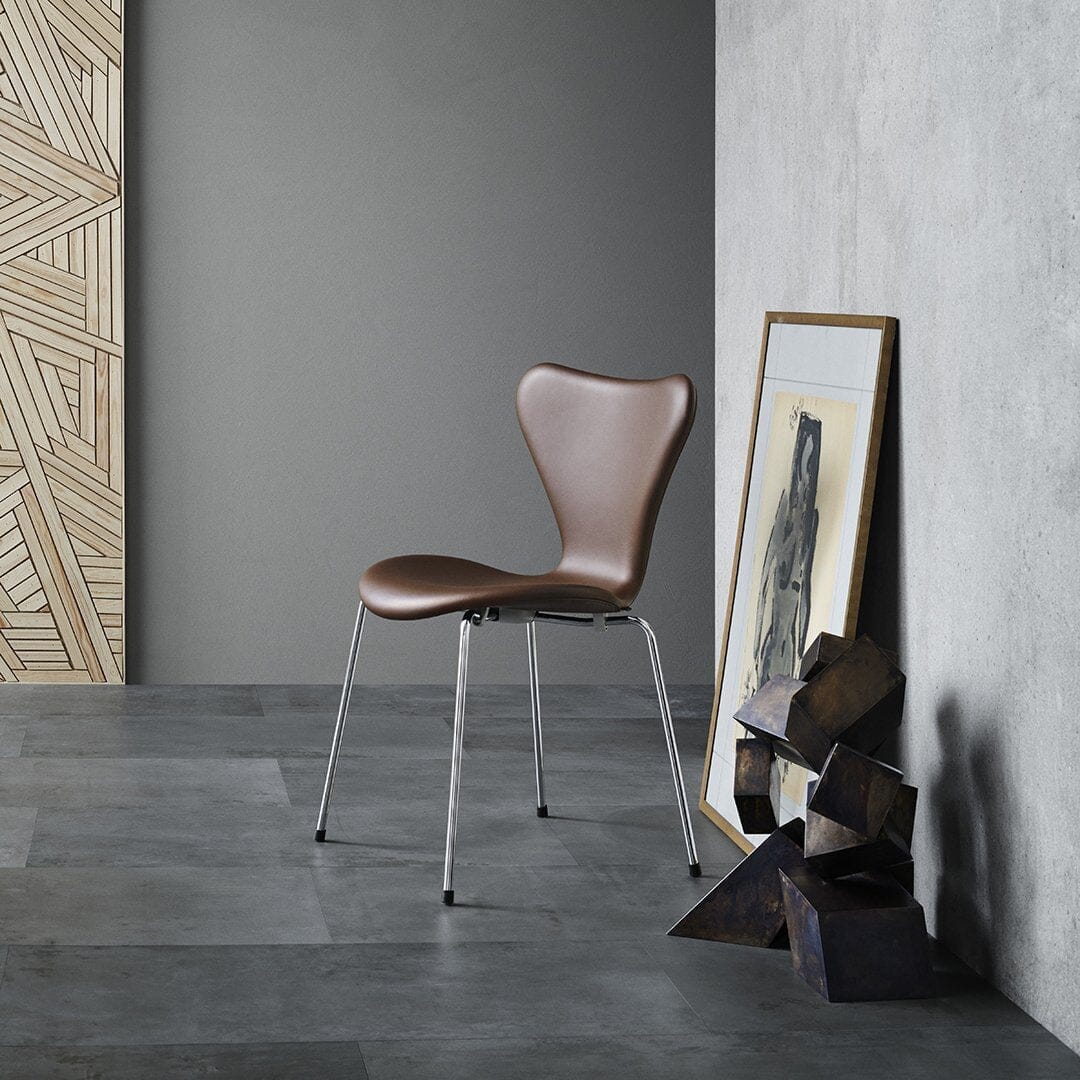 Series 7 Side Chair Full Upholstered Chairs Fritz Hansen 