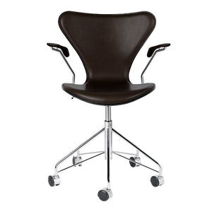 Series 7 Swivel Arm Chair Front Upholstered Dining chairs Fritz Hansen 