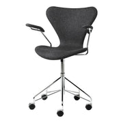 Series 7 Swivel Arm Chair Full Upholstered Dining chairs Fritz Hansen 