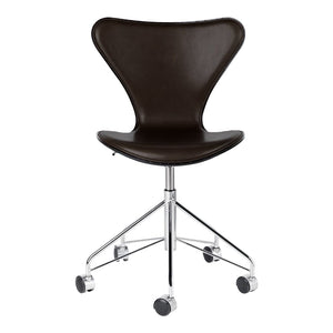 Series 7 Swivel Side Chair Front Upholstered Chairs Fritz Hansen 
