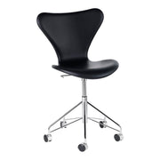 Series 7 Swivel Side Chair Full Upholstered Chairs Fritz Hansen 