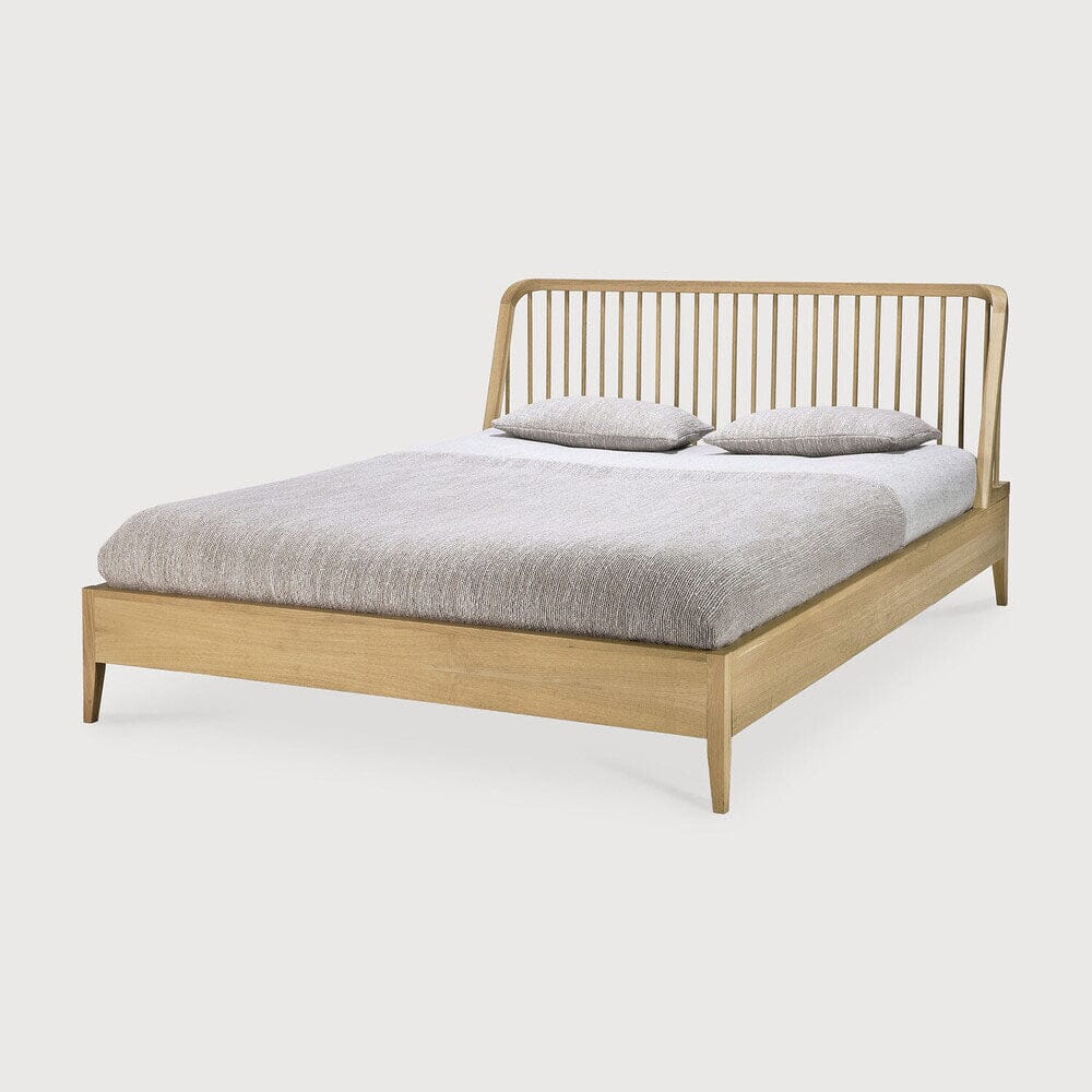 Oak Spindle Bed Beds Ethnicraft US Queen Oak 