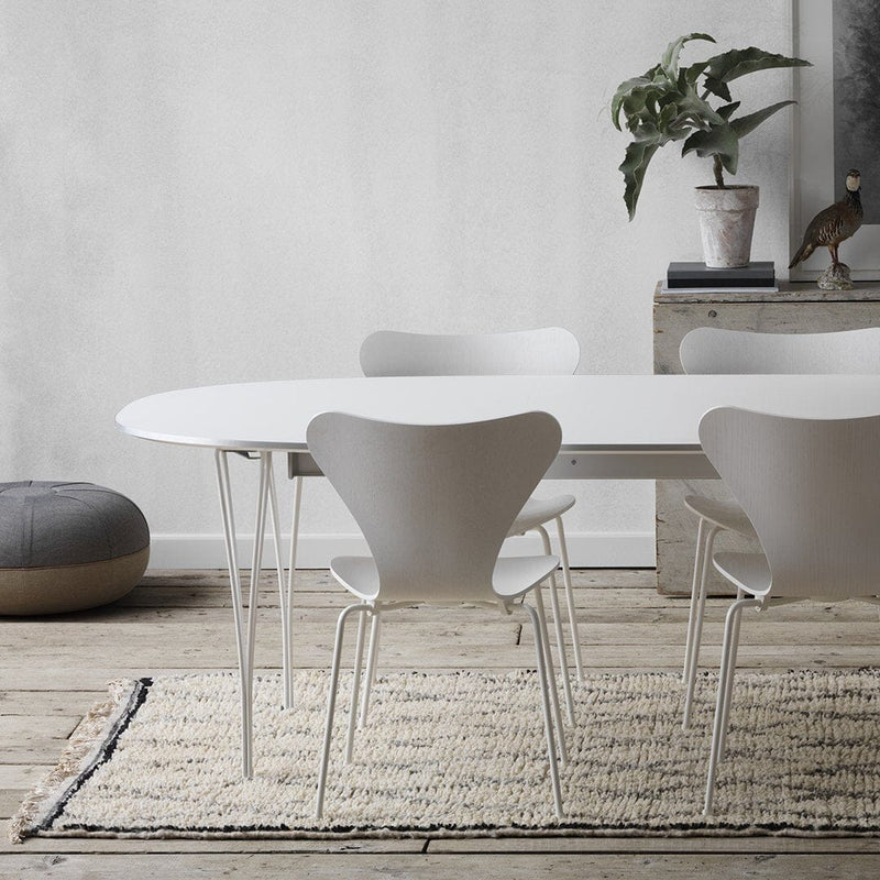 Superellipse Extendable Span Leg Dining Table Dining Tables Fritz Hansen 