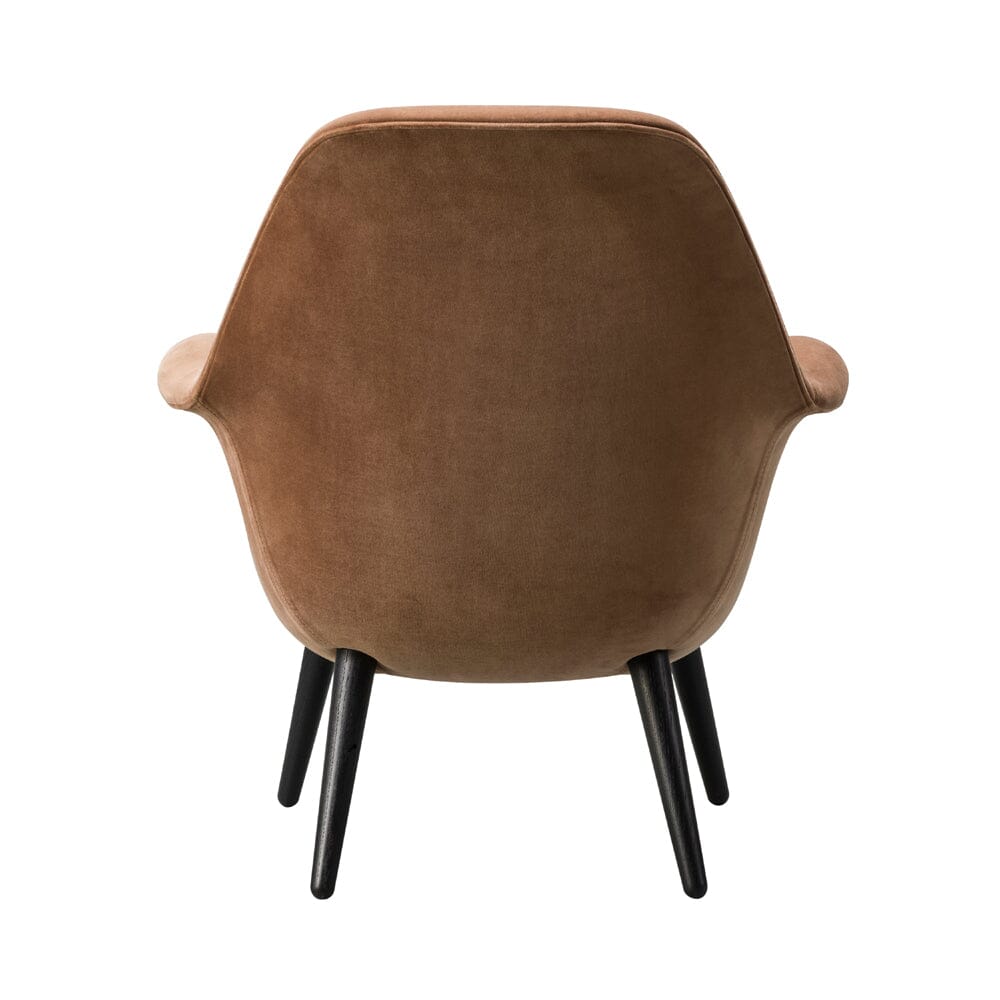 Swoon Petit Lounge Chair With Wood Base lounge chairs Fredericia 