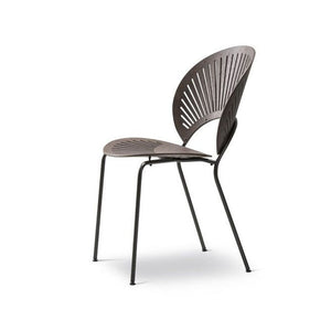 Trinidad Stackable Chair Dining Chair Fredericia 