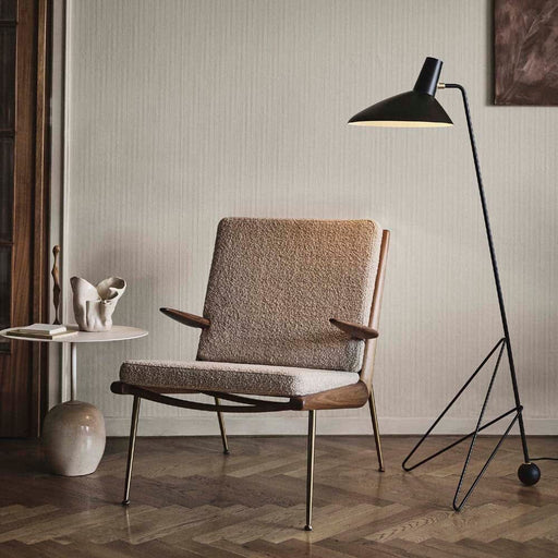 Tripod Floor Lamp HM8 Floor Lamps &Tradition 