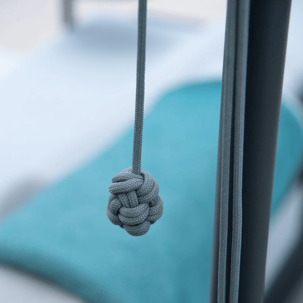 Square Loll Umbrella + Base