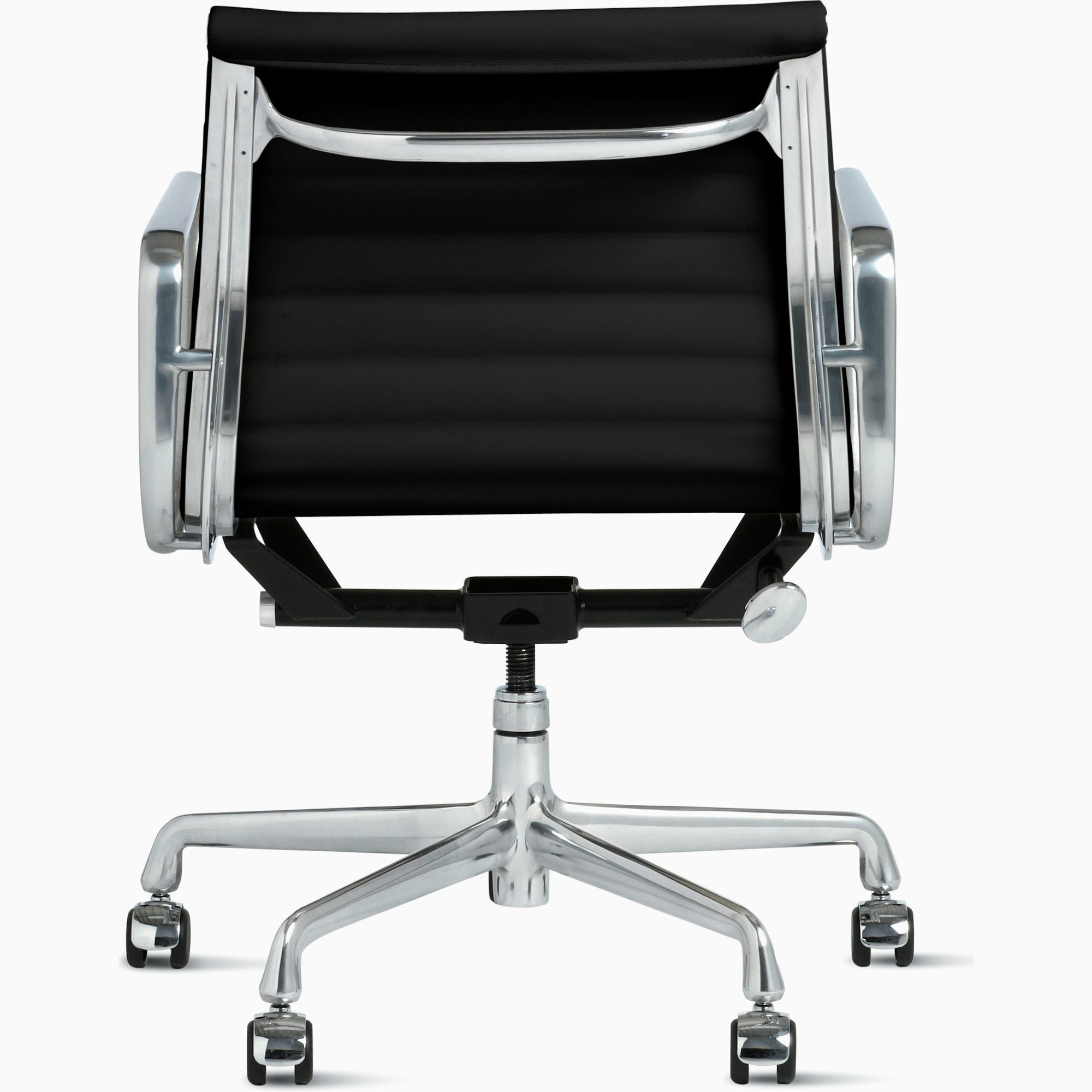 Eames Aluminum Group Management Chair