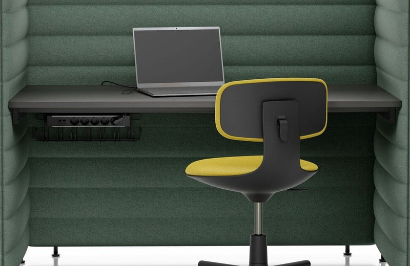 Alcove Plus Desk Desk's Vitra 
