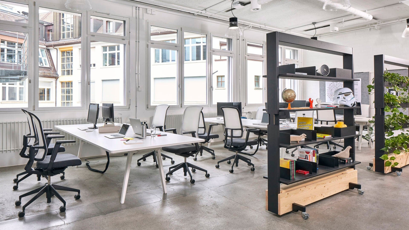 Nelson Cone Clock Clocks Vitra 