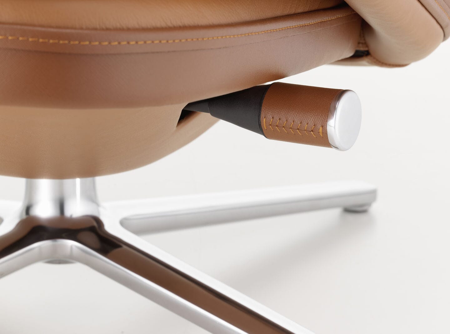 Grand Relax Lounge Chair lounge chair Vitra 