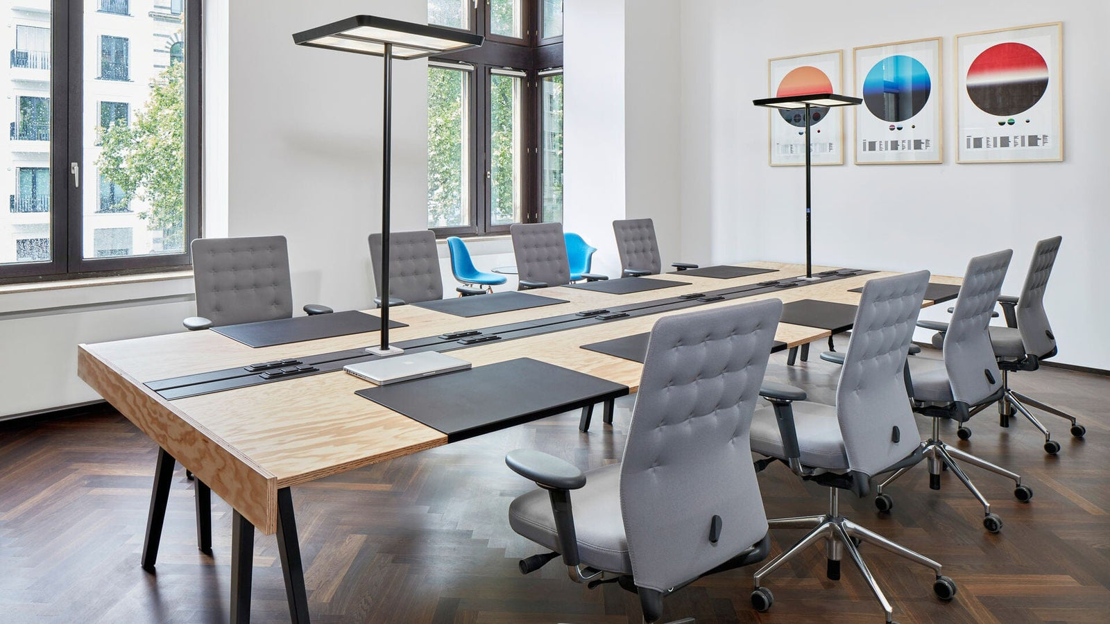 ID Trim Chair task chair Vitra 