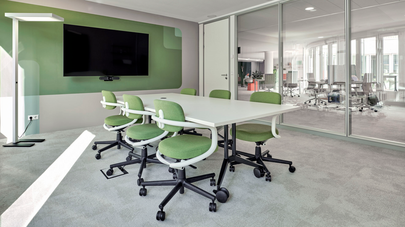 MedaMorph Folding Table Dining Tables Vitra 