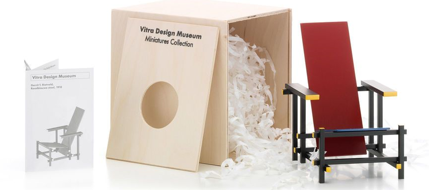 Miniatures Rood Blauwe Stoel Art Vitra 