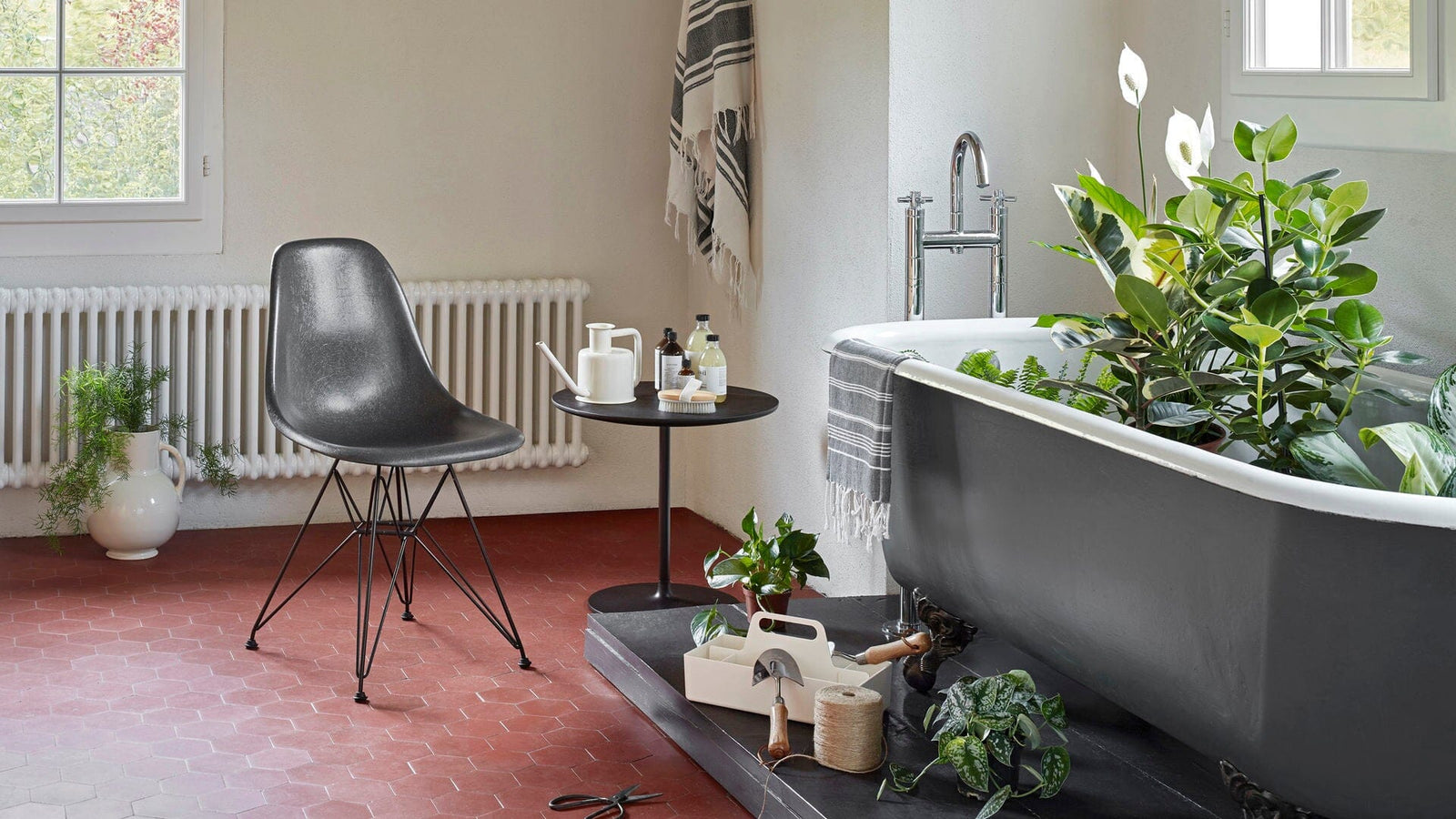 Occasional Low Table side/end table Vitra 