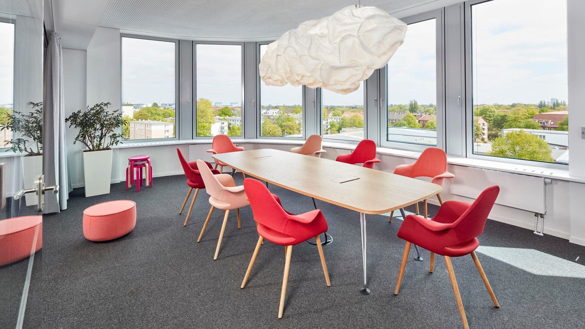 Organic Conference Chair Side/Dining Vitra 