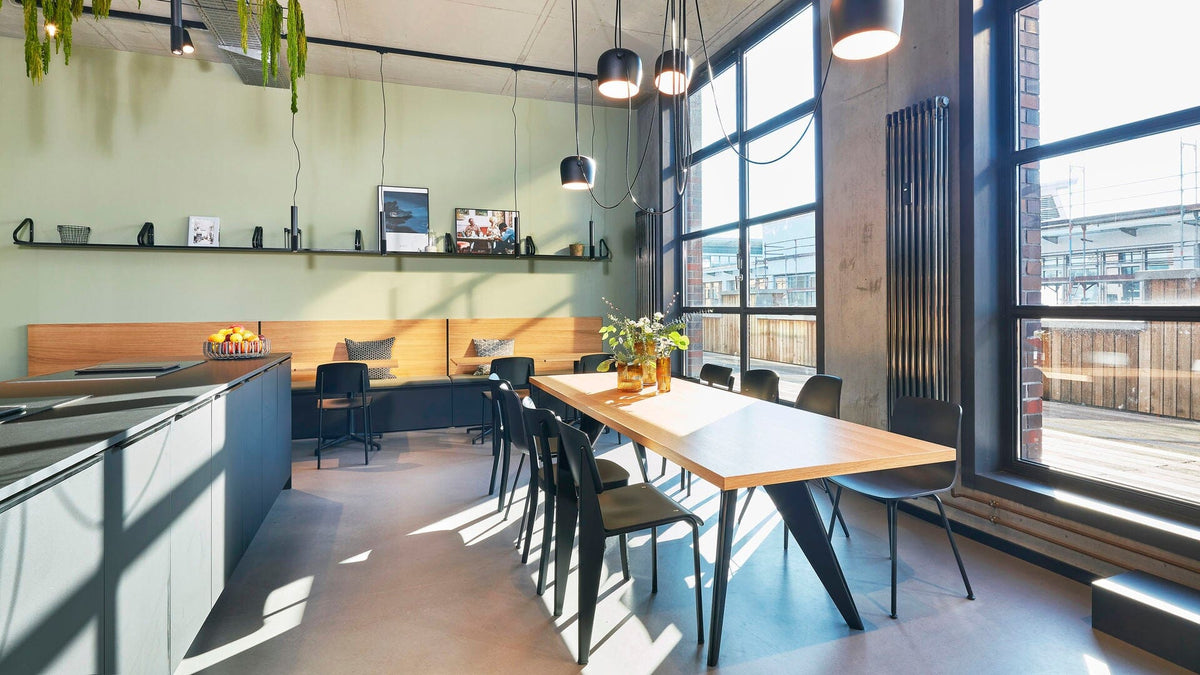 Prouvé Standard Chair Side/Dining Vitra 