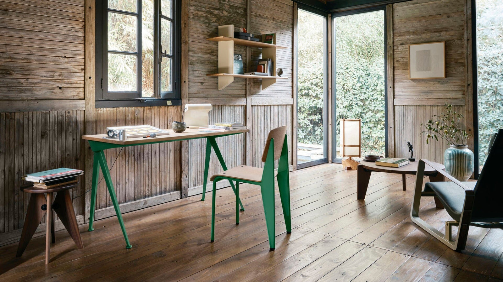 Prouvé Standard Chair Side/Dining Vitra 