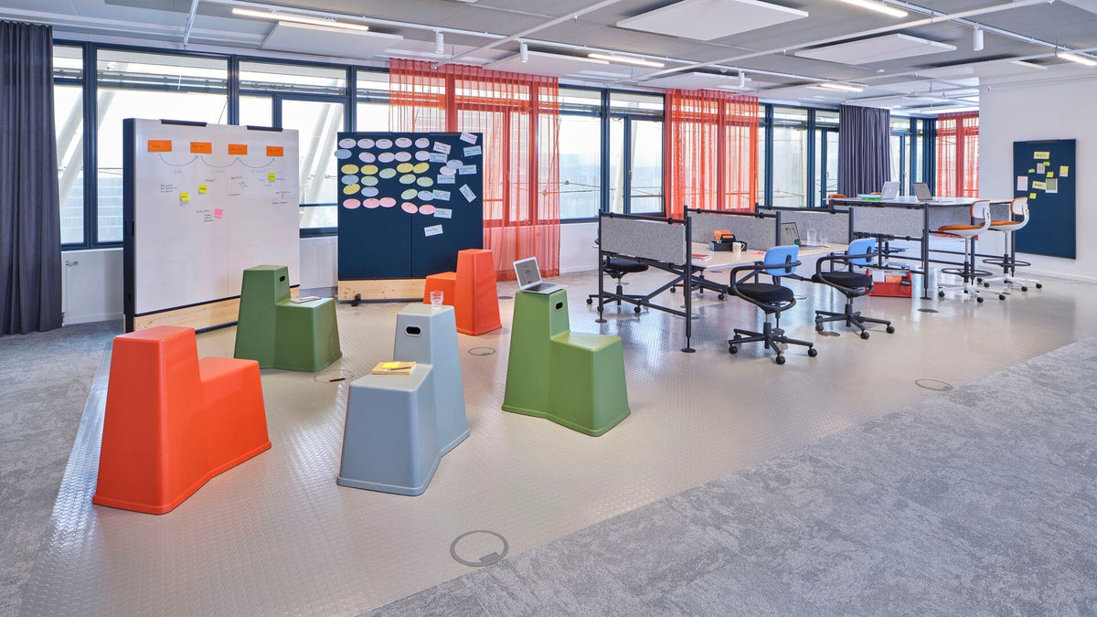 Rookie High Task Chair task chair Vitra 