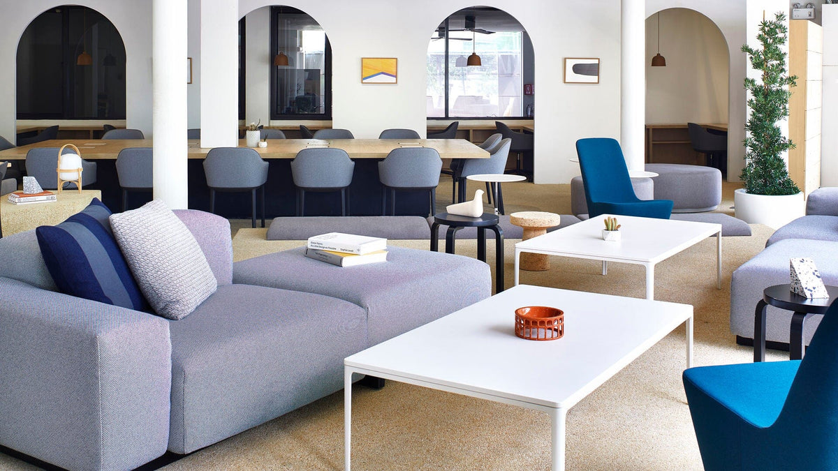 Softshell Chair With Four Leg Base Side/Dining Vitra 