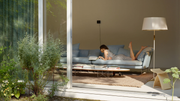 Suita Two-Seater Sofa With Pointed Back Cuhsions Sofa Vitra 