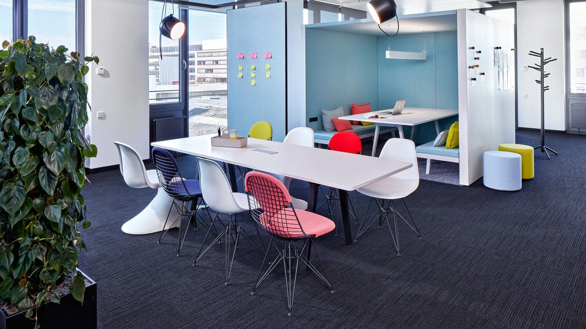 Visiona Stool Stools Vitra 