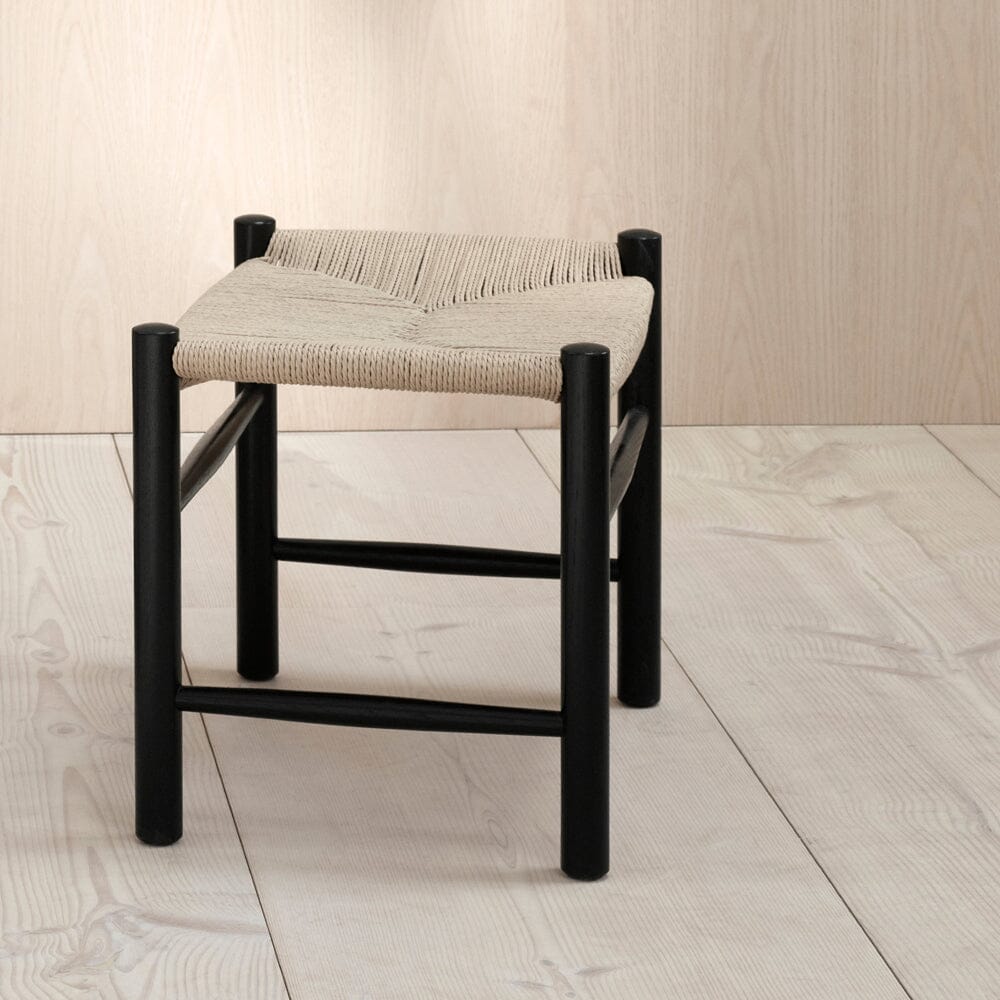 Wegner J16 Stool Fredericia 