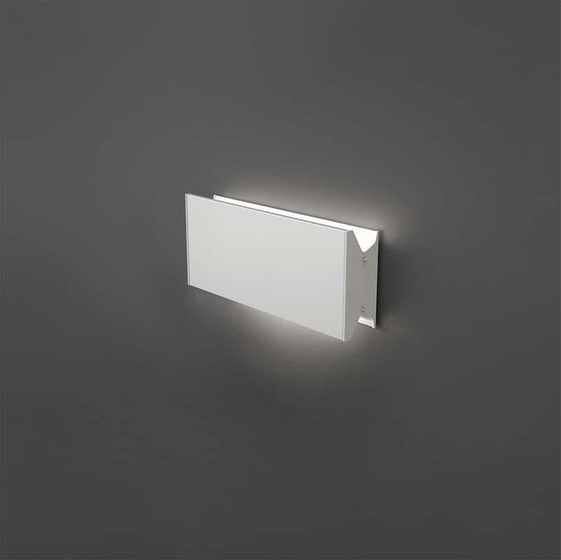 Lineacurve LED Wall/Ceiling Light wall / ceiling lamps Artemide 12" Dual White 3000K-90 CRI