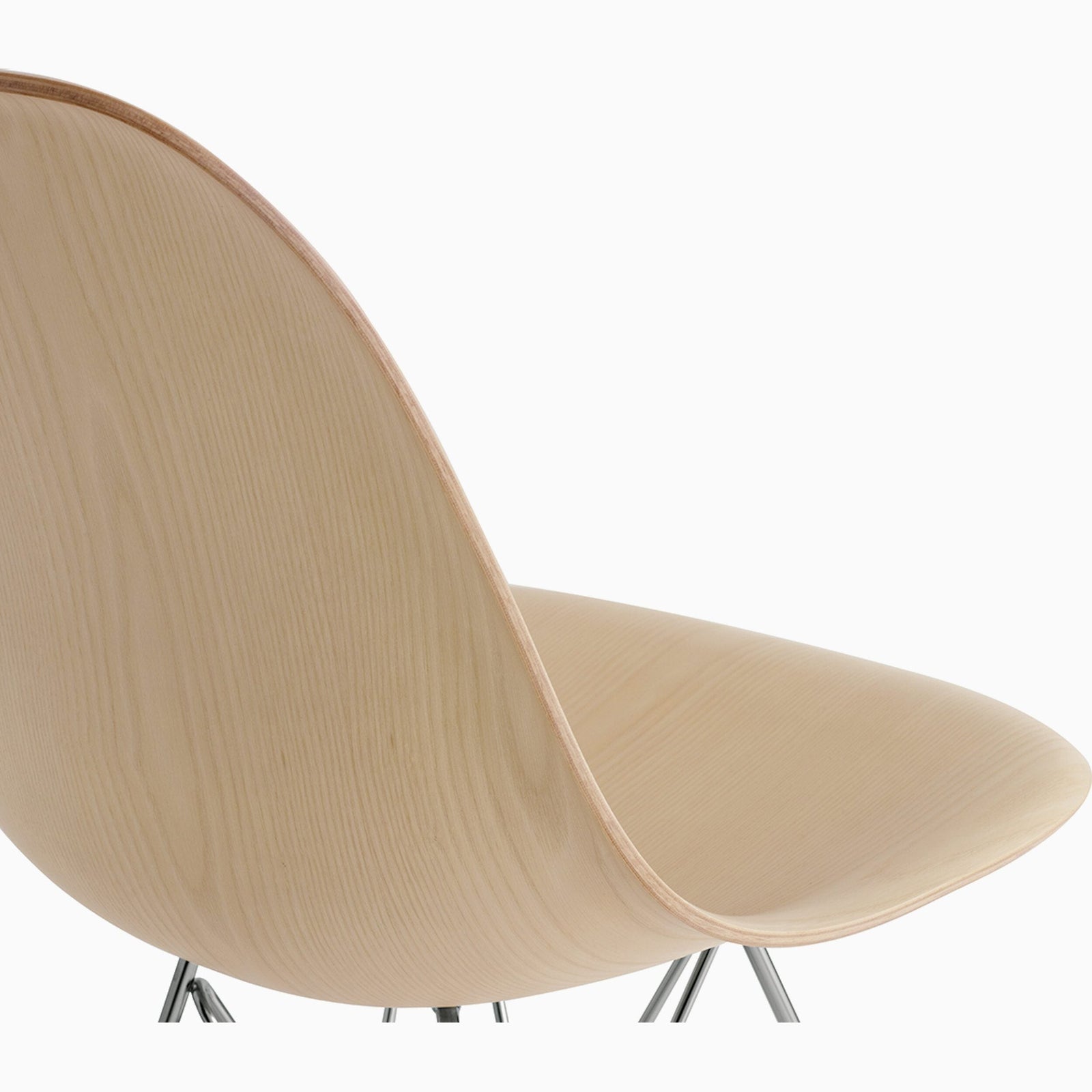 Eames Molded Wood Side Chair - Wire Base Side/Dining herman miller 