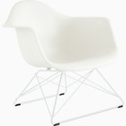 Eames Molded Plastic Low Wire Base Armchair lounge chair herman miller White White 