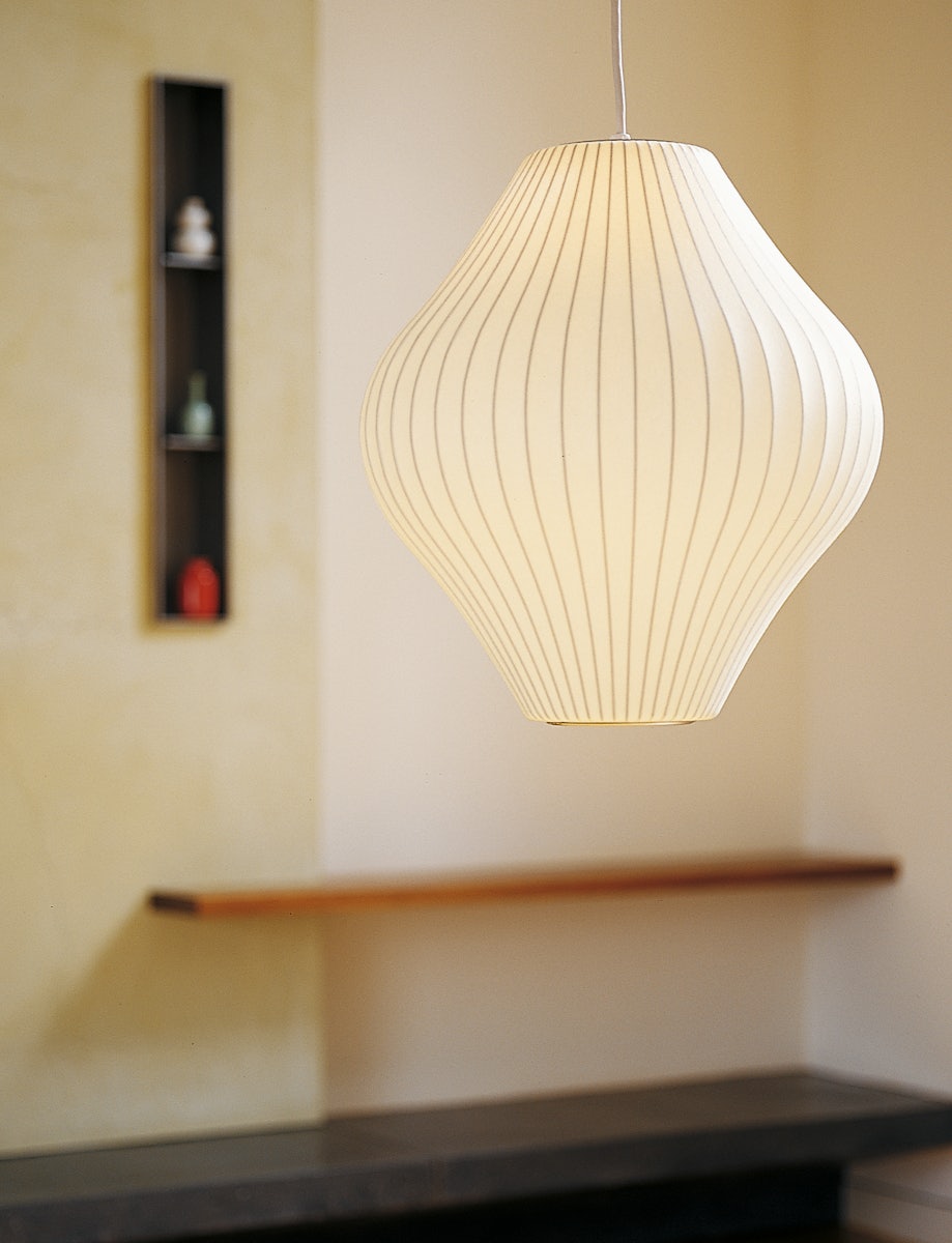 Nelson Pear Bubble Pendant hanging lamps herman miller 