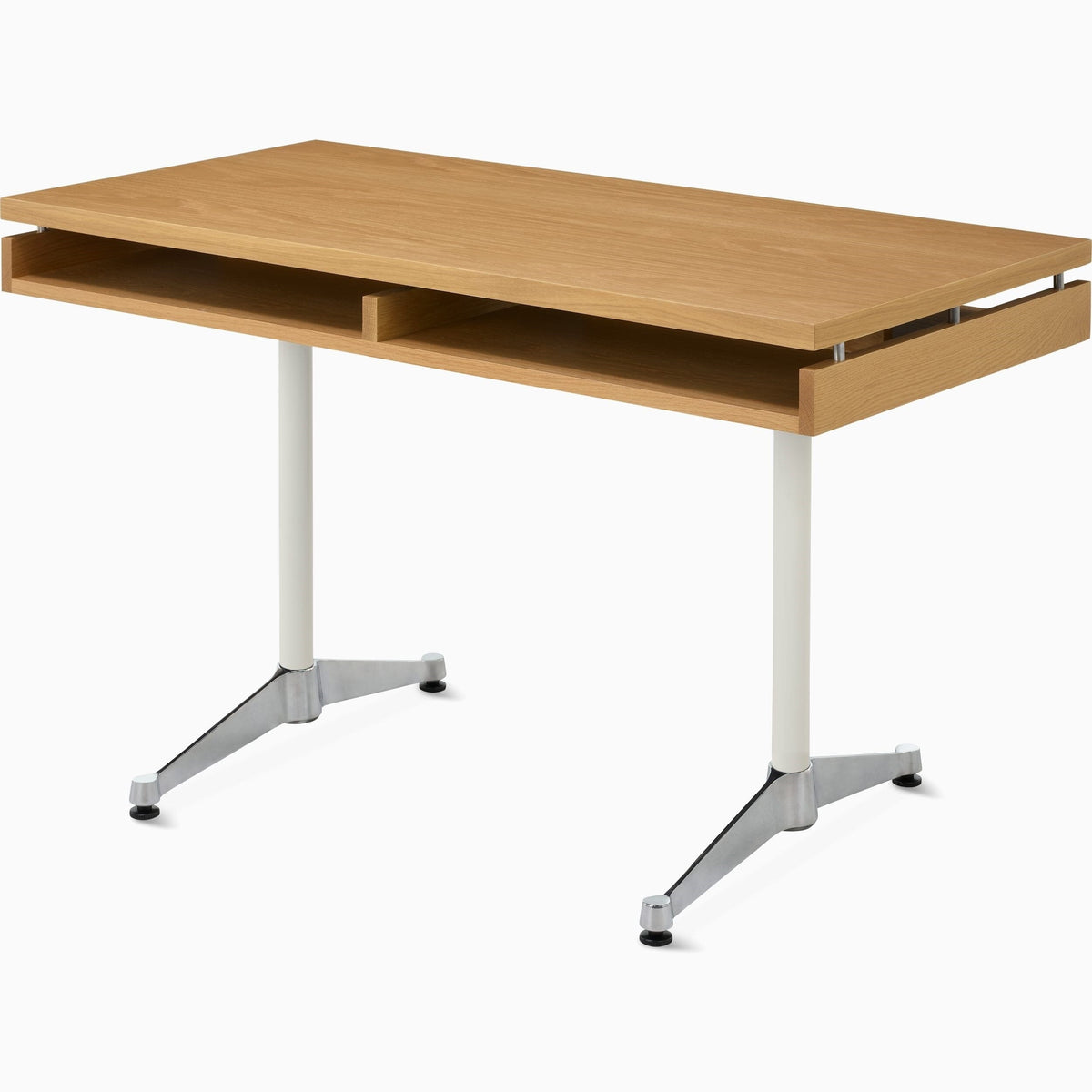 Eames 2500 Series Executive Desk Desk&#39;s herman miller 