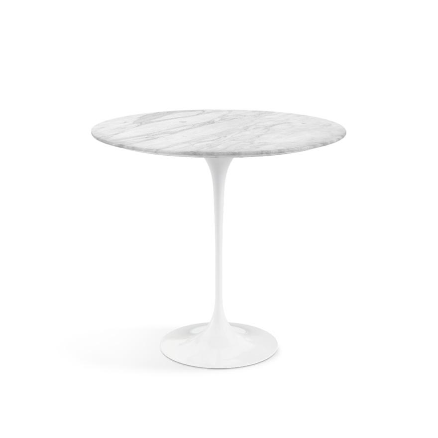 Saarinen Side Table - 22” Oval side/end table Knoll White Carrara, Natural 