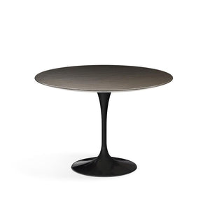 Saarinen Outdoor Dining Table - 42" Round Outdoors Knoll Slate Black 