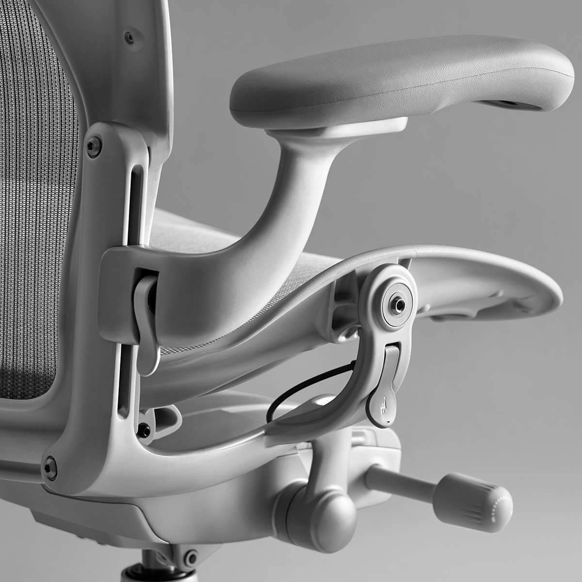 Aeron Vinyl Armpads Accessories herman miller 