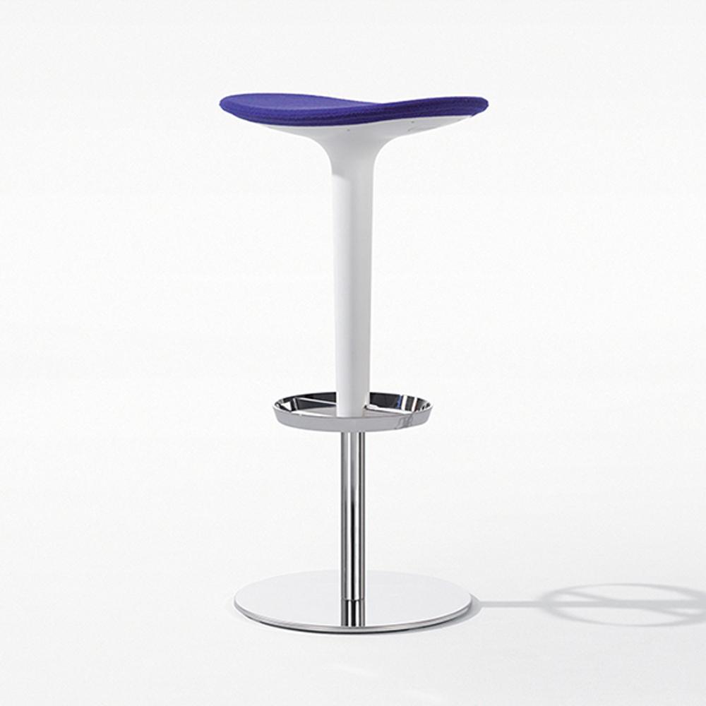 Babar Freestanding Stool Stools Arper 