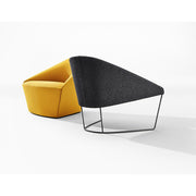Colina Sled Base Lounge Chair lounge chair Arper 