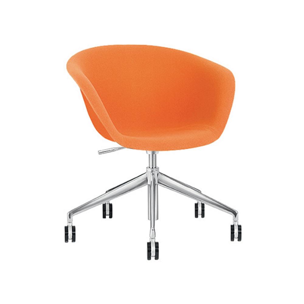 Duna 02 Five Star Base Chair With Full Upholstery Chairs Arper 