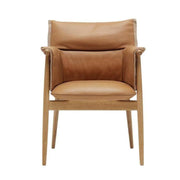 E005 Embrace Chair lounge chair Carl Hansen 
